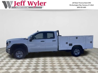 New 2024 GMC Sierra 2500 Pro w/ Convenience Package