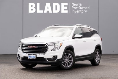 Used 2023 GMC Terrain SLT