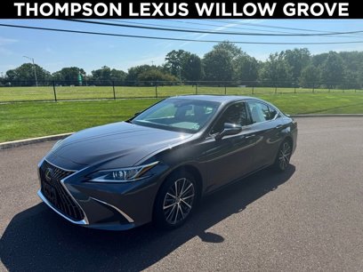 Certified 2022 Lexus ES 350 w/ Premium Package