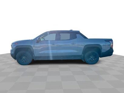 New 2025 Chevrolet Silverado EV LT