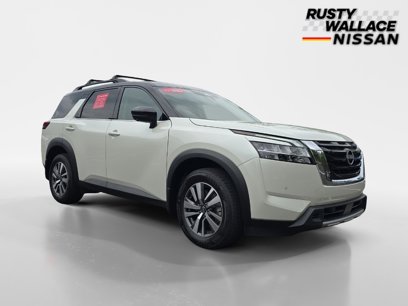 Certified 2024 Nissan Pathfinder SL