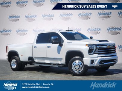 Used 2024 Chevrolet Silverado 3500 High Country w/ Technology Package