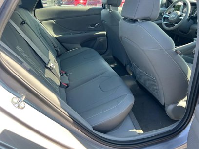 New 2025 Hyundai Elantra SEL