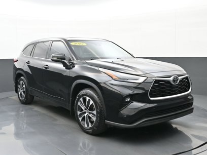 Used 2022 Toyota Highlander XLE