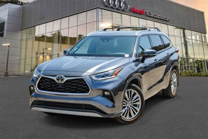 Used 2021 Toyota Highlander Platinum