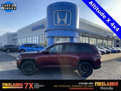 Used 2024 Jeep Grand Cherokee Altitude