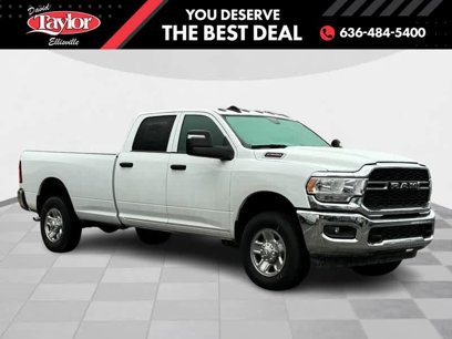 New 2024 RAM 2500 Tradesman w/ Chrome Appearance Group