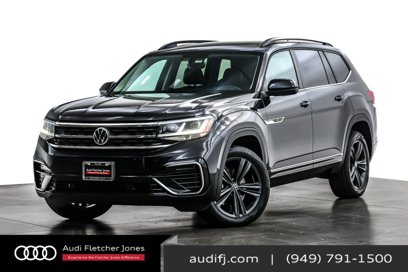 Used 2021 Volkswagen Atlas SE w/ Panoramic Sunroof Package