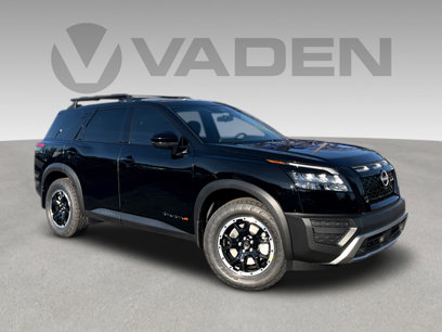 New 2025 Nissan Pathfinder S