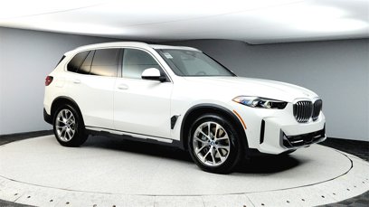 New 2025 BMW X5 xDrive50e w/ Executive Package