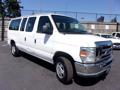 Used 2011 Ford E-350 and Econoline 350 XLT