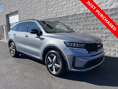 Used 2023 Kia Sorento S w/ Panoramic Sunroof Package