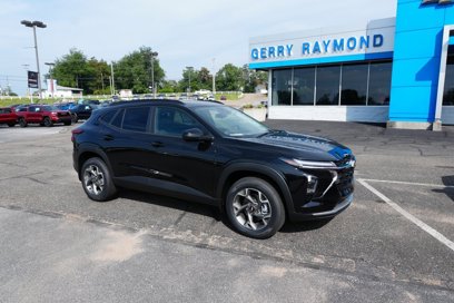 New 2025 Chevrolet Trax LT w/ LT Convenience Package