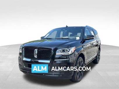 Used 2024 Lincoln Navigator Reserve w/ Monochromatic Package