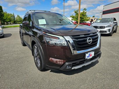 Used 2022 Nissan Pathfinder SL w/ SL Premium Package