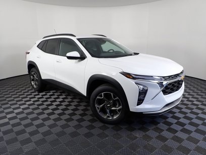New 2025 Chevrolet Trax LT w/ Driver Confidence Package