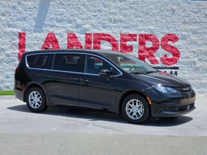 New 2025 Chrysler Voyager LX