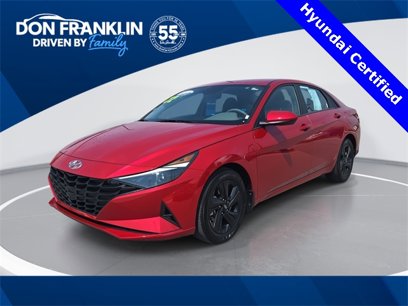 Certified 2022 Hyundai Elantra SEL w/ Preferred Accessory Package