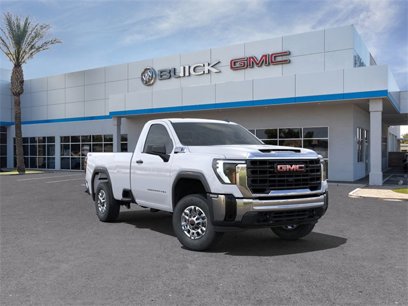 New 2025 GMC Sierra 2500 Pro w/ Convenience Package