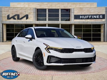 New 2025 Kia K5 LXS