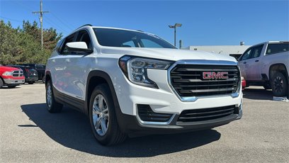Certified 2022 GMC Terrain SLE w/ Driver Convenience Package
