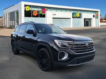 Certified 2024 Volkswagen Atlas SE w/ Black Wheel Package