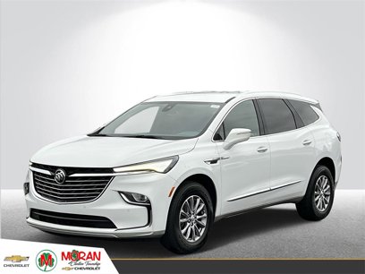 Certified 2023 Buick Enclave Essence