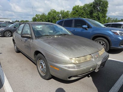Used 1999 Saturn S-Series SL2