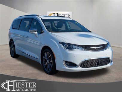 Used 2017 Chrysler Pacifica Limited