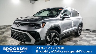 New 2025 Volkswagen Taos SE