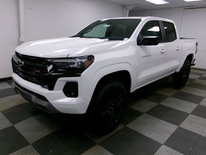 New 2025 Chevrolet Colorado Z71 w/ Z71 Convenience Package 2