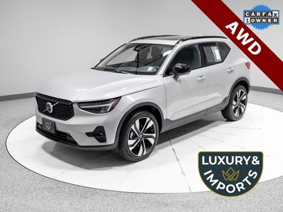 Used 2025 Volvo XC40 B5 Plus