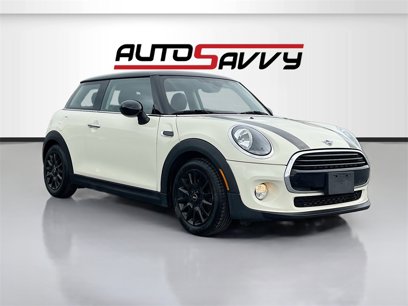 Used 2019 MINI Cooper 2-Door Hardtop w/ Signature Upholstery Package