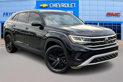Used 2023 Volkswagen Atlas Cross Sport SE w/ Black Wheel Package