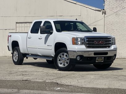 Used 2014 GMC Sierra 2500 SLT w/ SLT Convenience Package