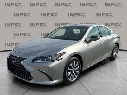 Used 2021 Lexus ES 300h w/ Premium Package
