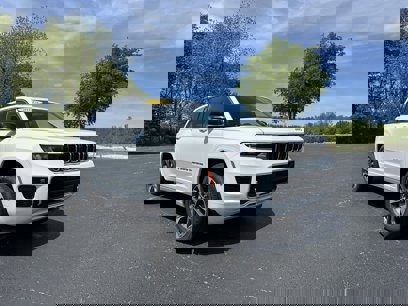 New 2025 Jeep Grand Cherokee Overland