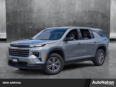 Used 2024 Chevrolet Traverse LT