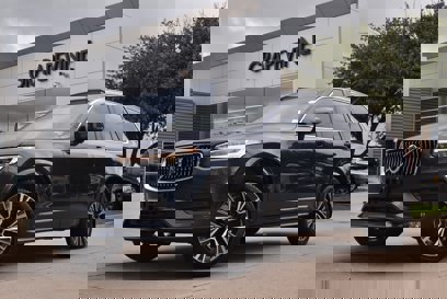 Used 2022 Volvo XC90 T5 Momentum