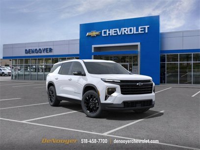 New 2025 Chevrolet Traverse LT w/ Enhanced Driving Package