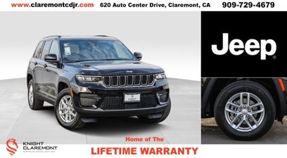 New 2025 Jeep Grand Cherokee Laredo w/ Luxury Tech Group I