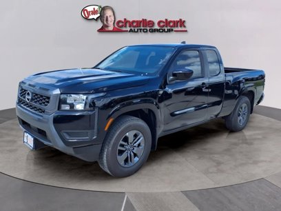 New 2025 Nissan Frontier SV