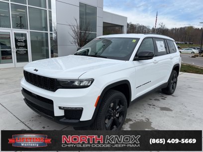 New 2025 Jeep Grand Cherokee L Limited w/ Black Appearance Package