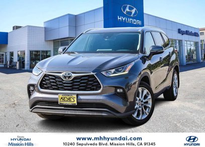 Used 2022 Toyota Highlander Limited