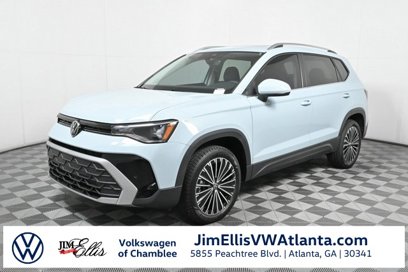 New 2025 Volkswagen Taos SE