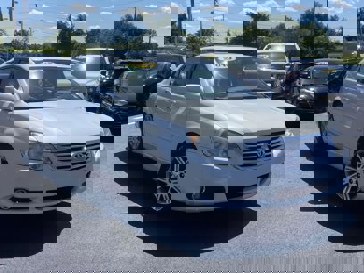 Used 2010 Toyota Avalon Limited