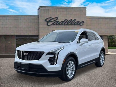 Certified 2022 Cadillac XT4 Luxury w/ Cold Weather Package