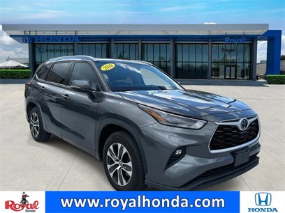 Used 2022 Toyota Highlander XLE