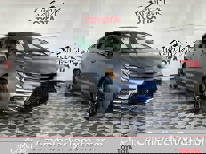 New 2025 Toyota Corolla SE
