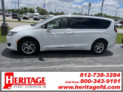 Used 2017 Chrysler Pacifica Limited
